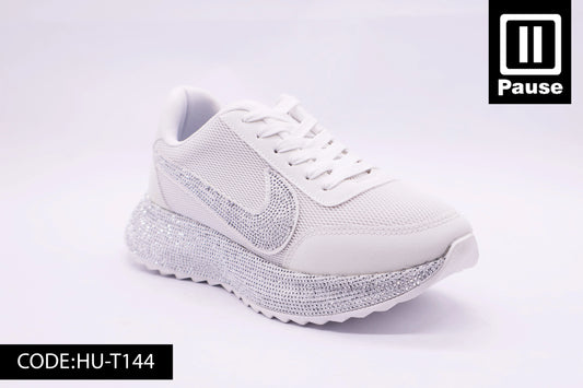 HU-T144 SNEAKER