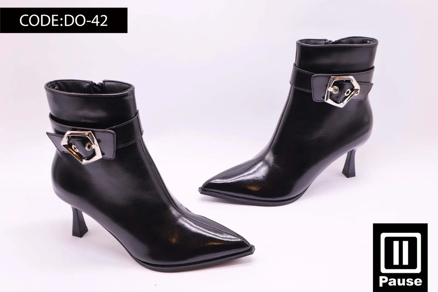 DO-42 HEELED ANKLE BOOTS