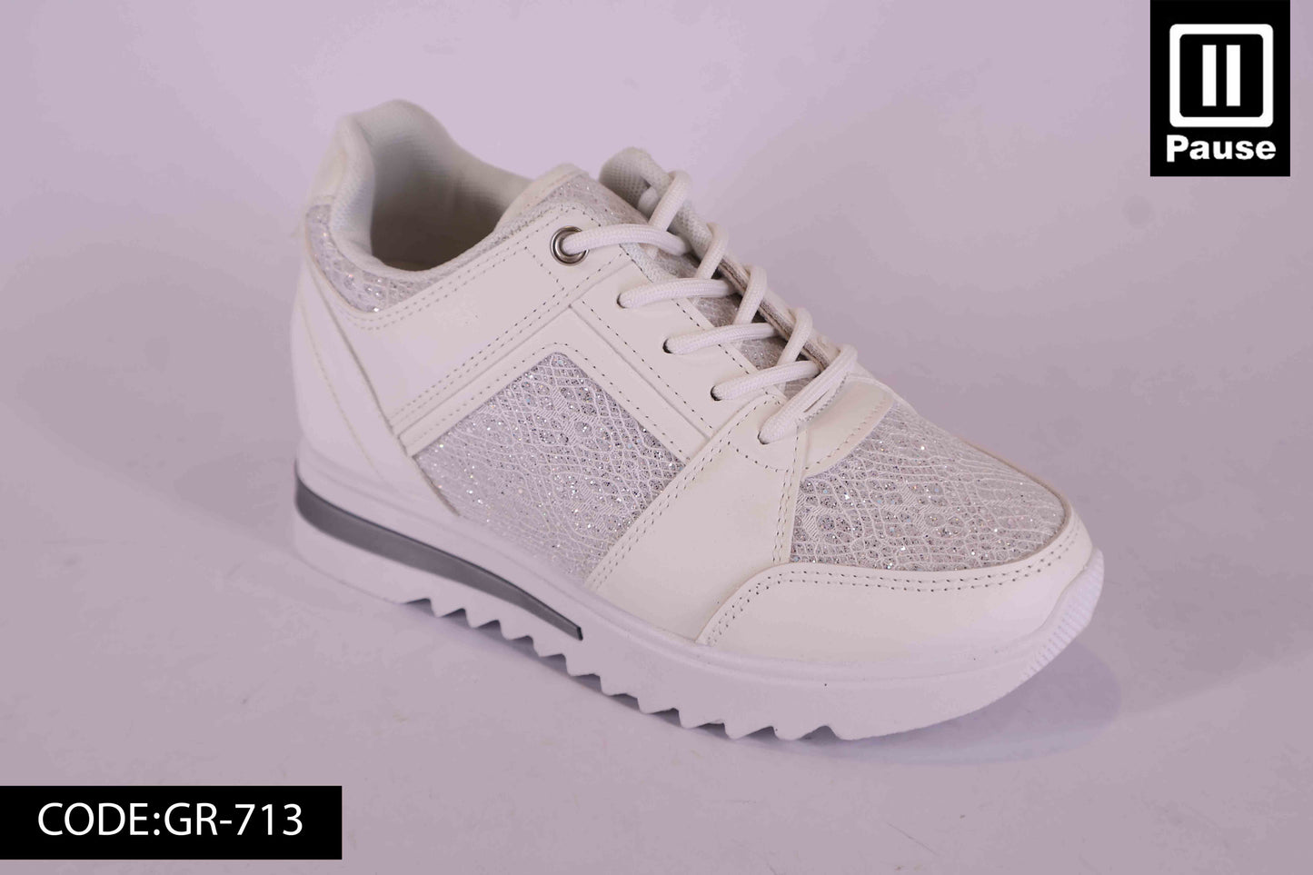 GR-713 SNEAKER