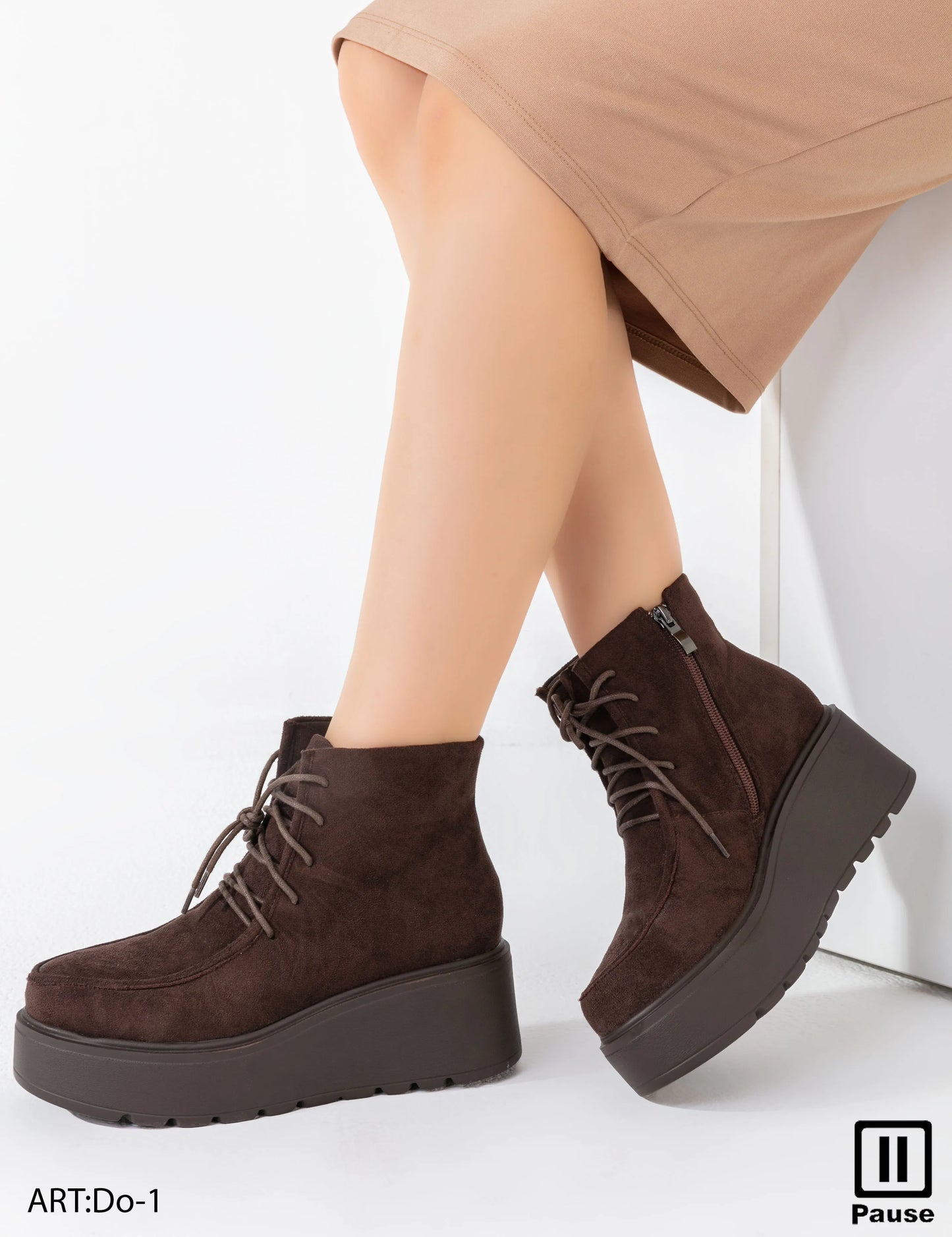 DO-1 GOLF ANKLE BOOTS
