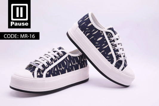MR-16 Sneakers