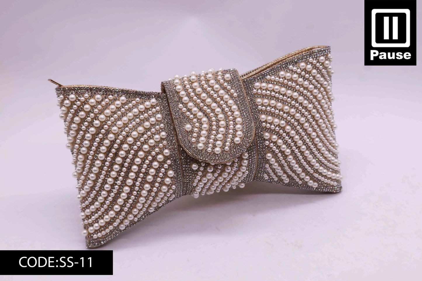 SS-11  PEARL CLUTCH