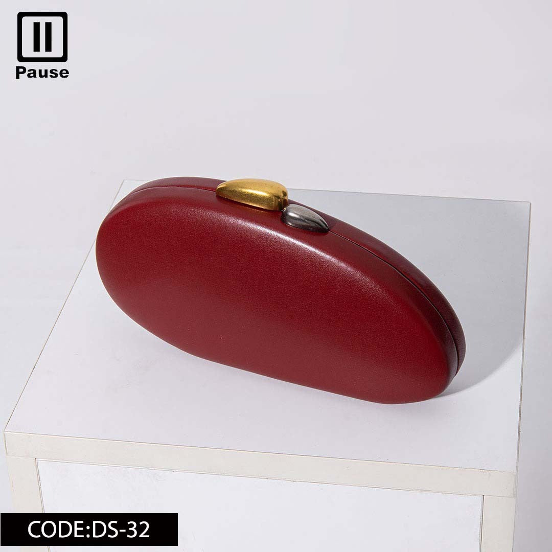 DS-32 CLUTCH