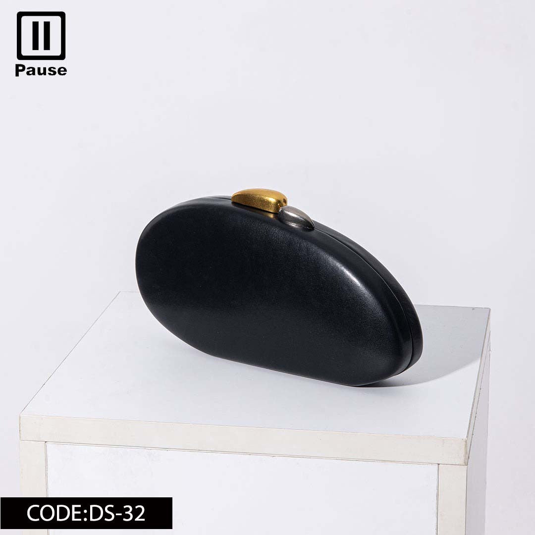 DS-32 CLUTCH