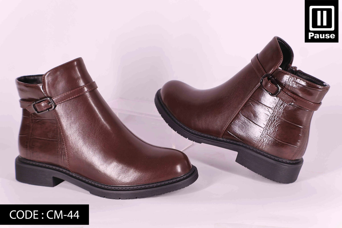 CM-44 ANKLE BOOTS