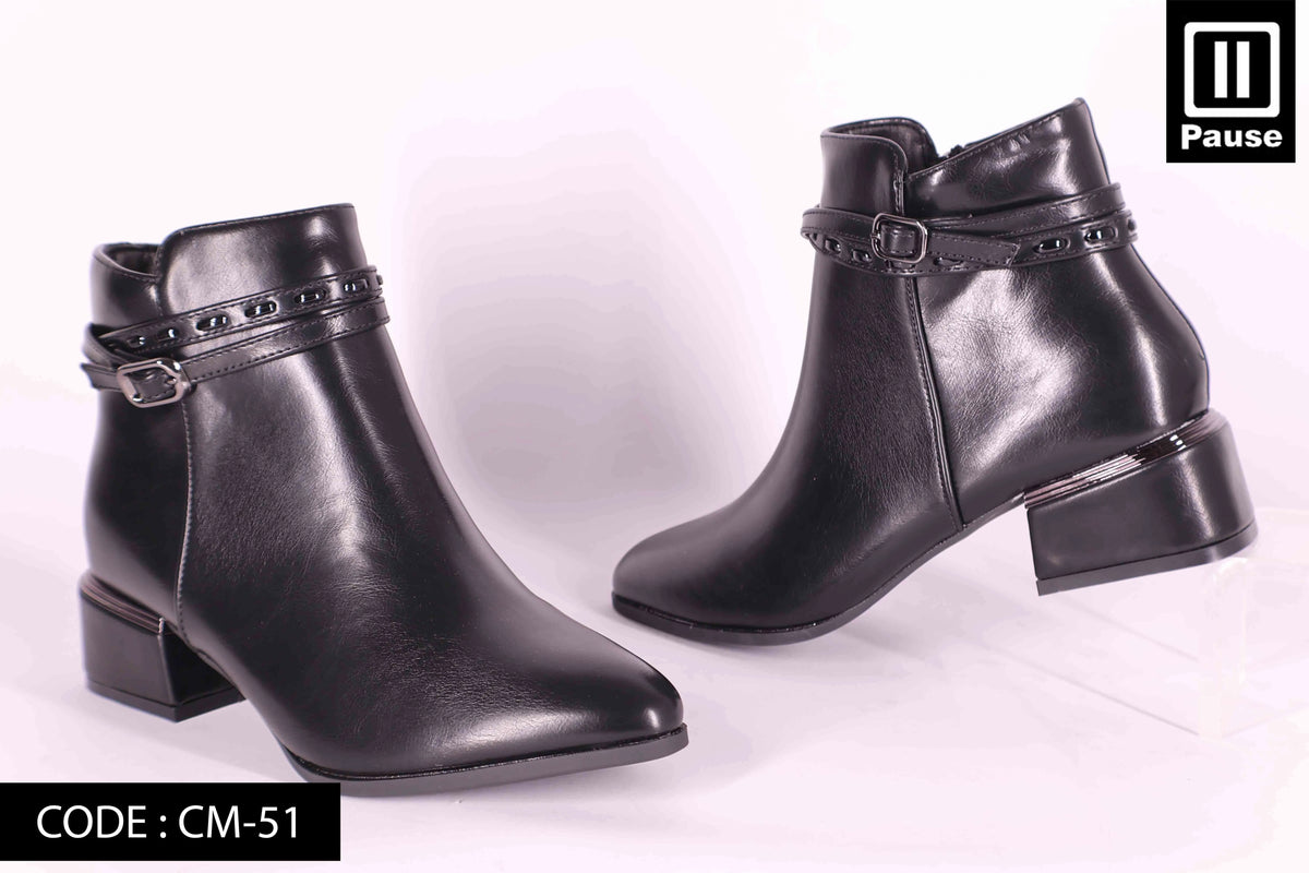 CM-51 ANKLE BOOTS