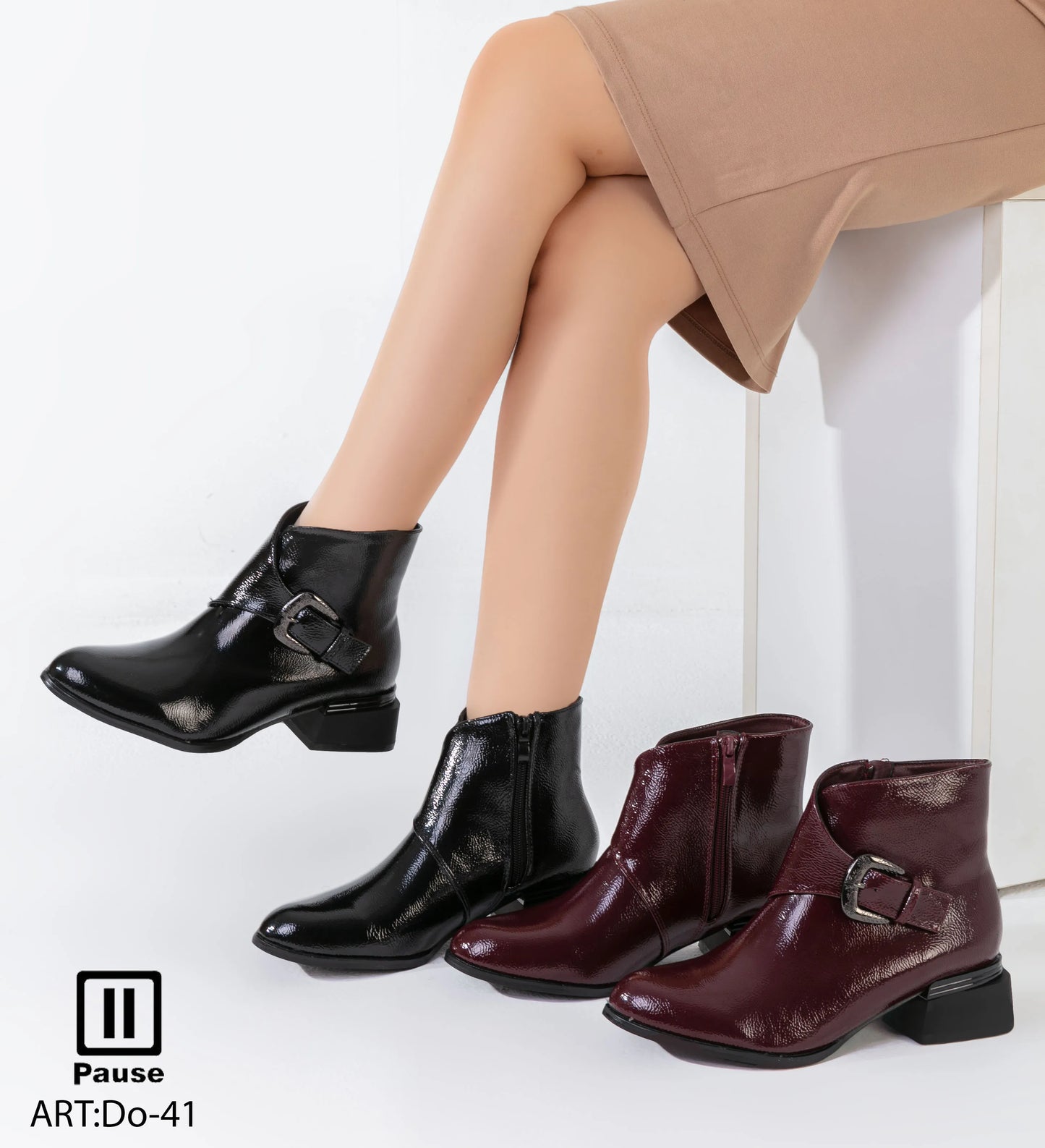 DO-41 GLOSSY ANKLE BOOTS