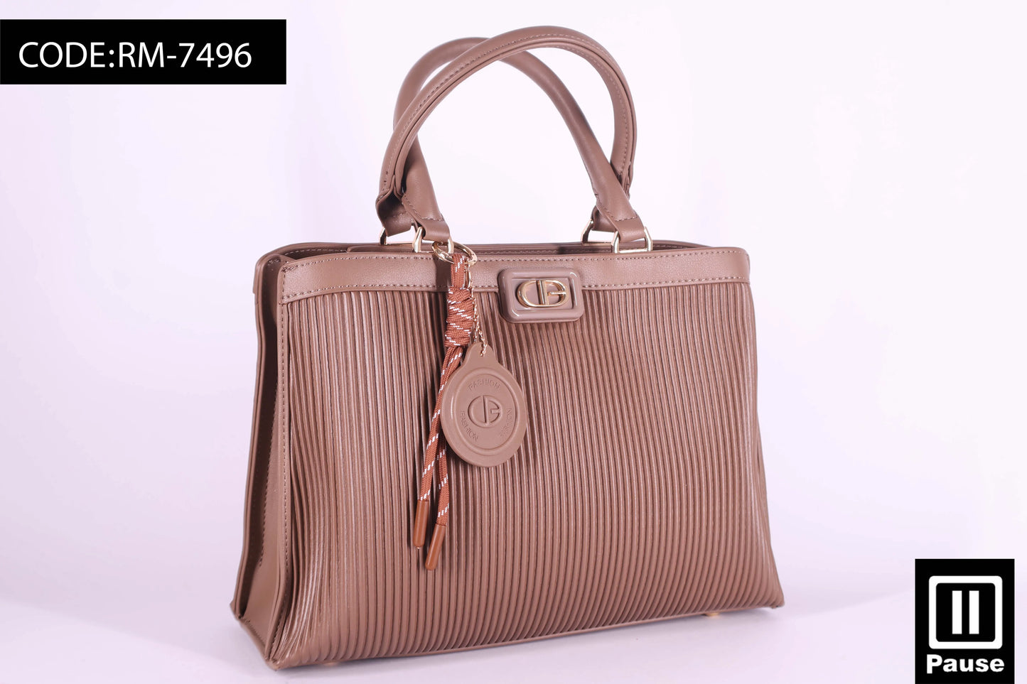 RM-7496 Shoulder bag